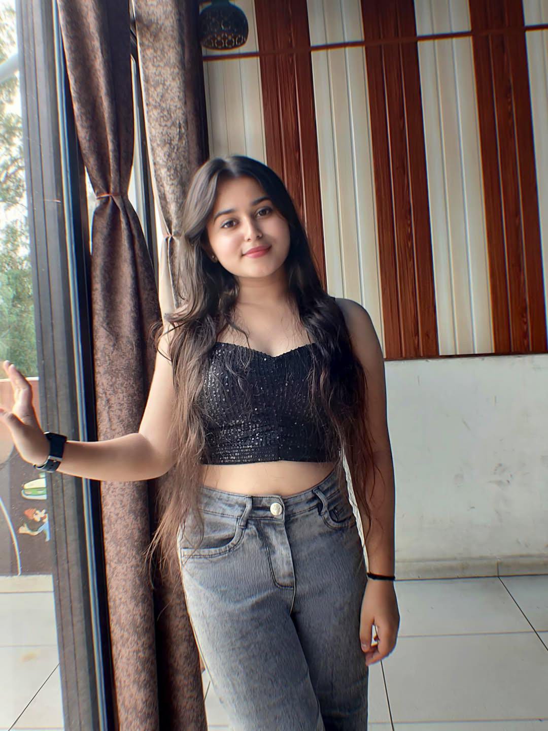 Anika Ranchi Escorts